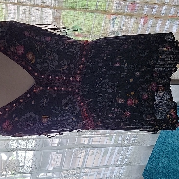 Free People Top with mirror and embroidery accents. - Picture 5 of 7